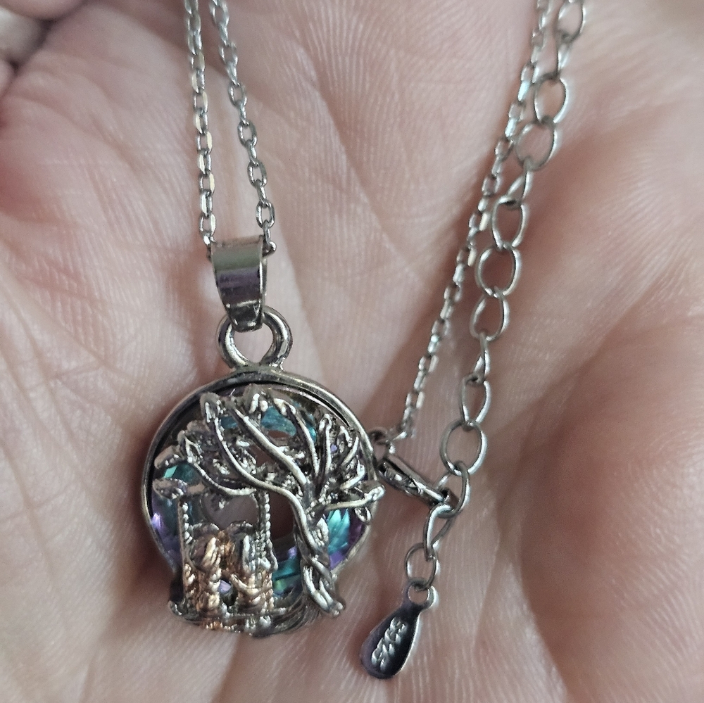 New. Sister to sister necklace.  Sterling silver